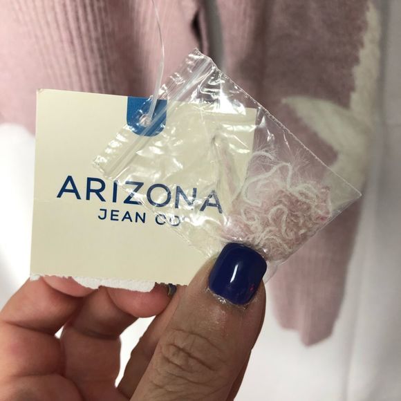 Arizona Jean Co. Cropped Sweater - Picture 7 of 8